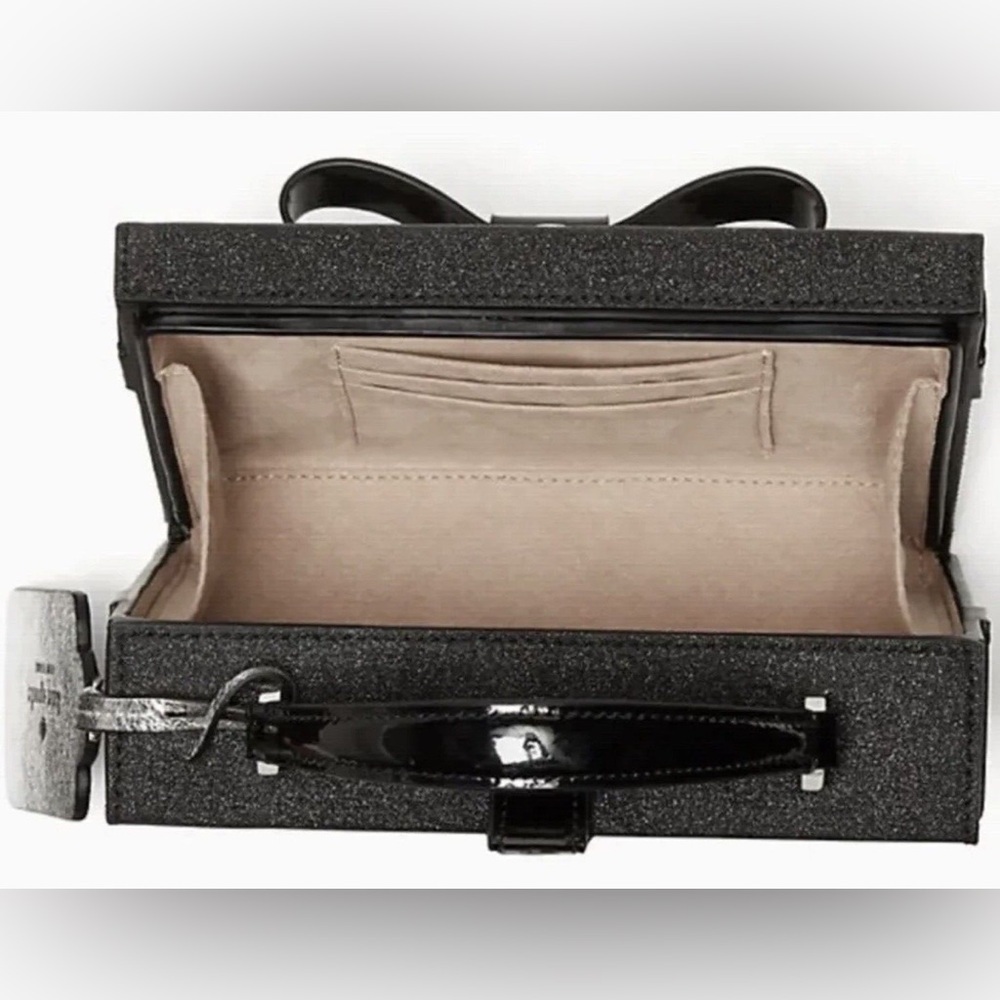 Kate Spade ♠️ Wrapping Party Gift Box Crossbody Bag - Picture 3 of 6